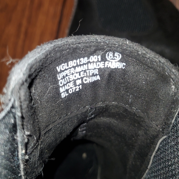 EUC Very G Black Booties w/ Leopard Heel Stripe - Picture 6 of 6